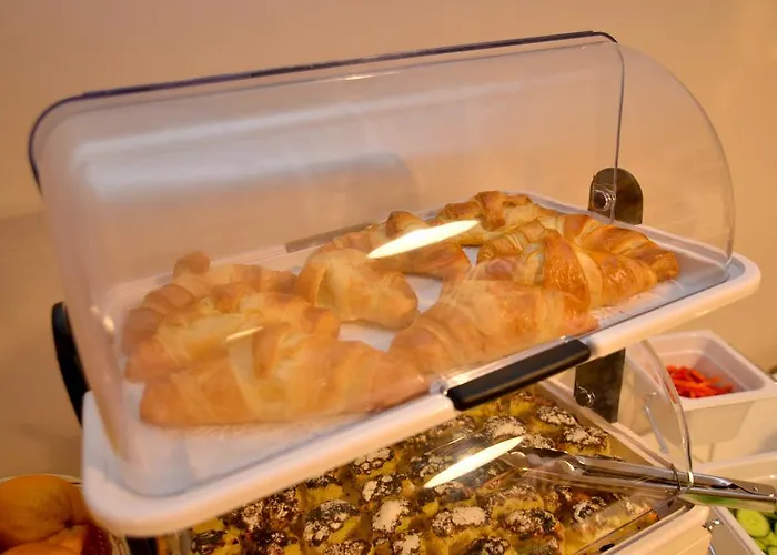 Hotel Lucas Boutique 3*