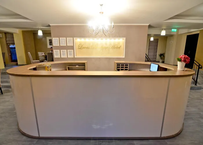 Lucas Boutique Hotel 3*