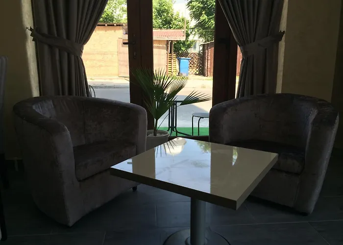 Hotel Lucas Boutique 3*